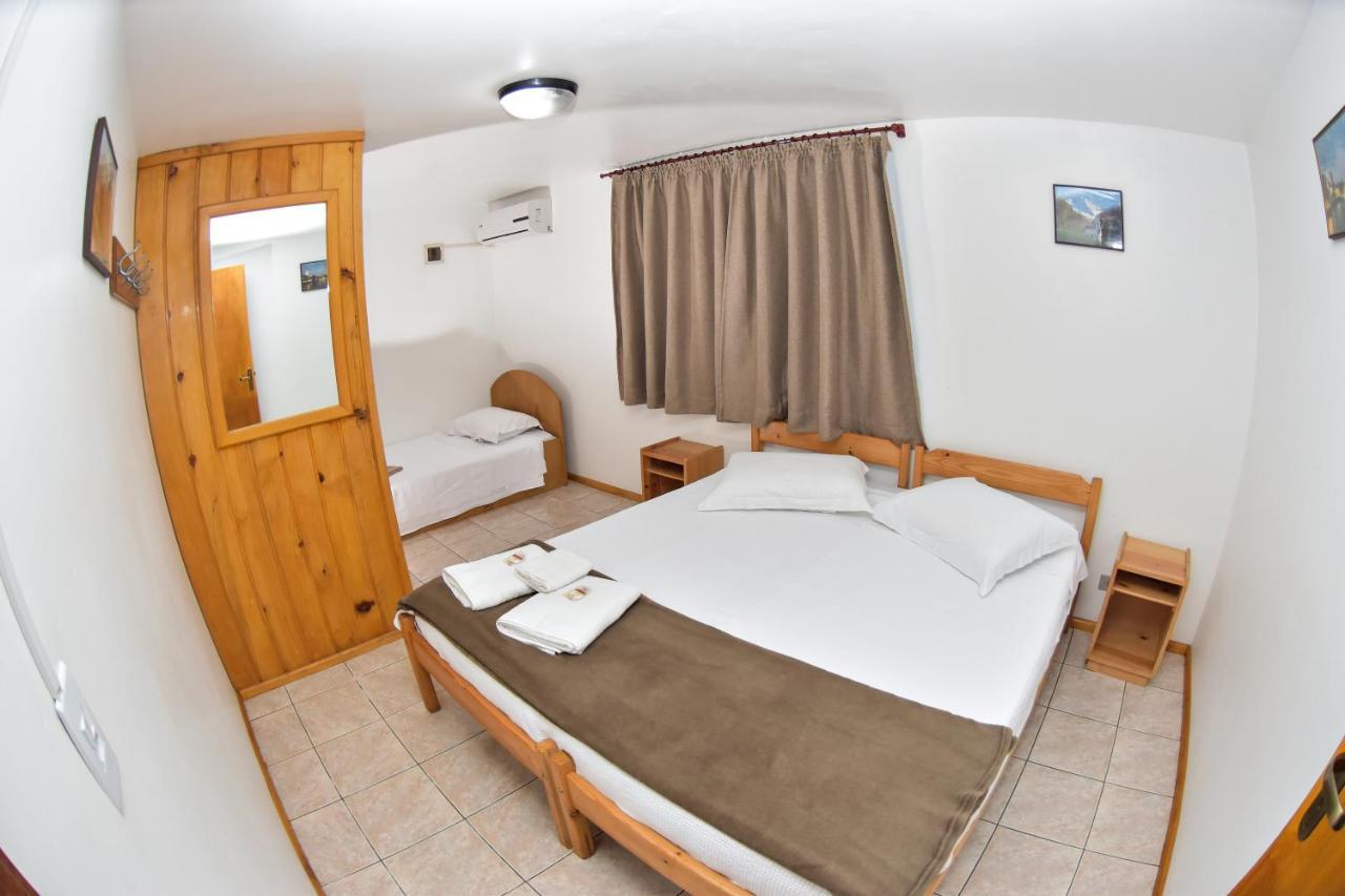 Hotel Vila Dos Alpes Трезі-Тіліас Екстер'єр фото